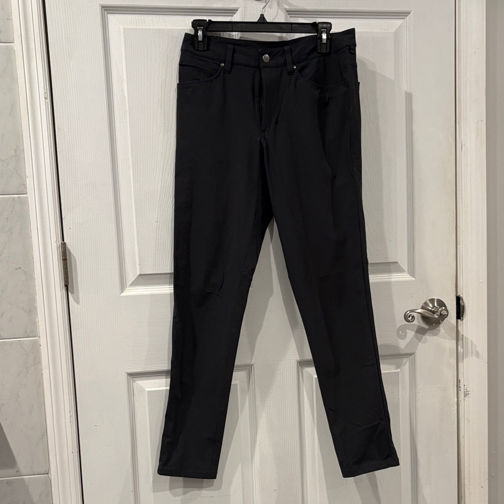 Lululemon ABC Pants size 28